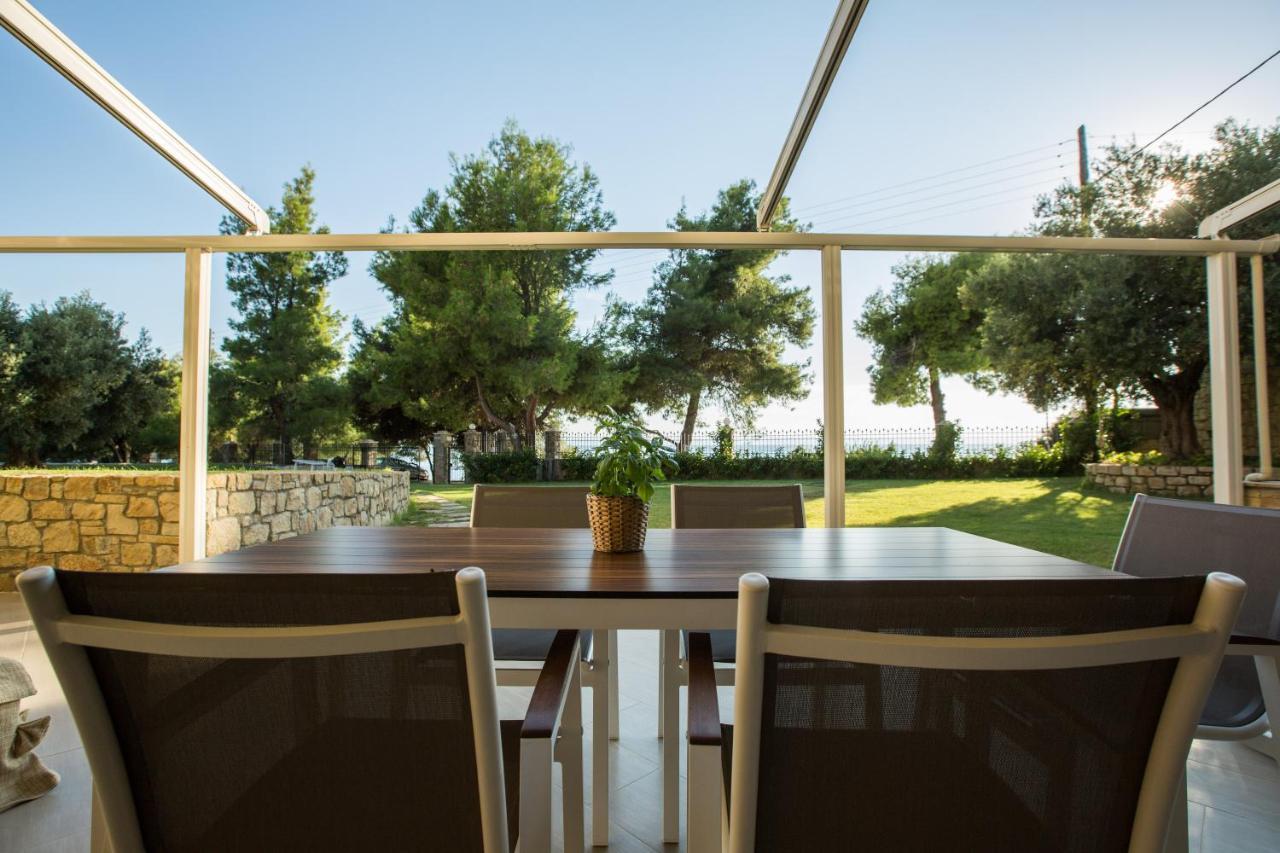 Moriel Seaside Homes Suites Elia Nikitis Exterior foto