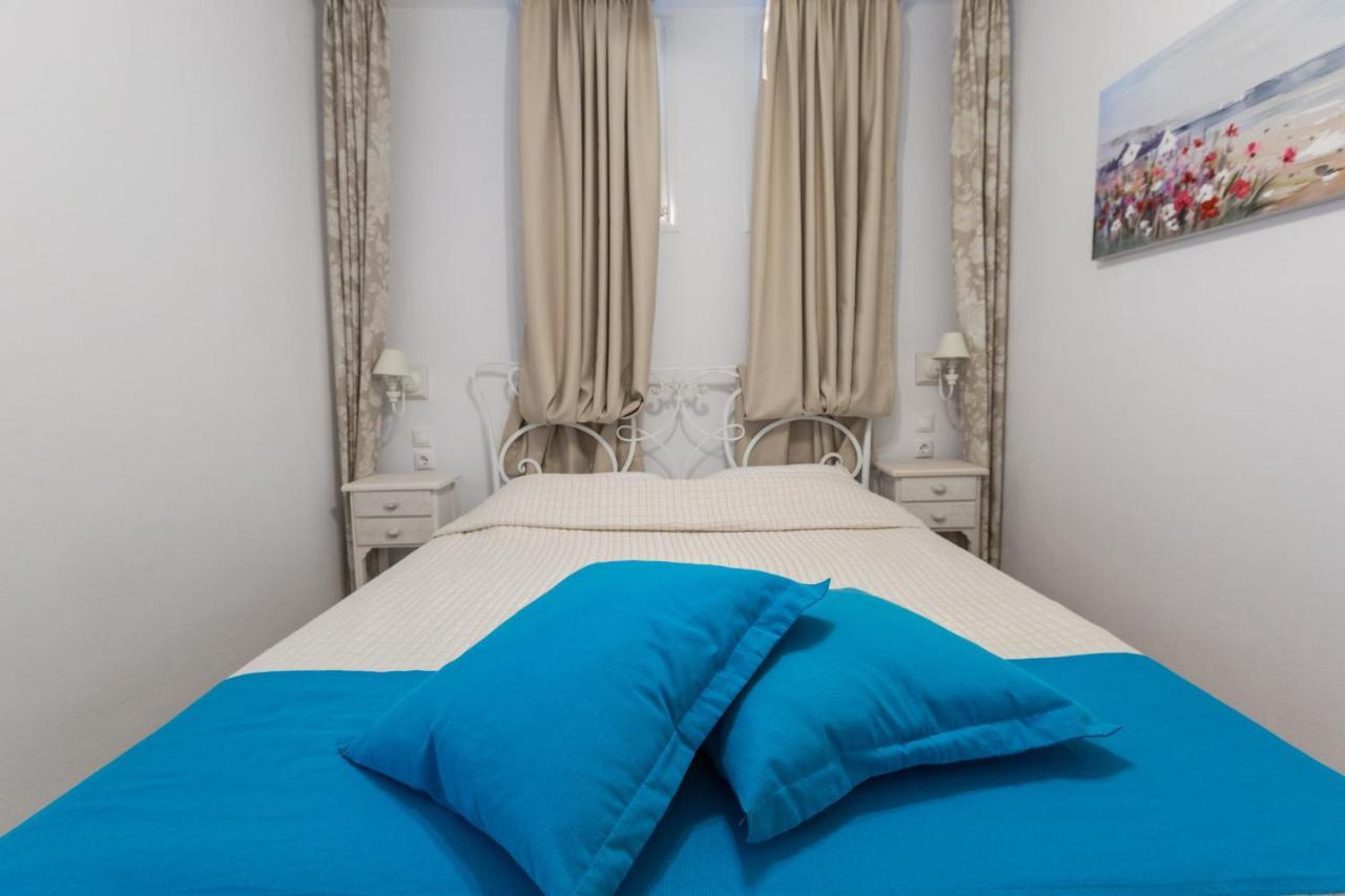 Moriel Seaside Homes Suites Elia Nikitis Exterior foto