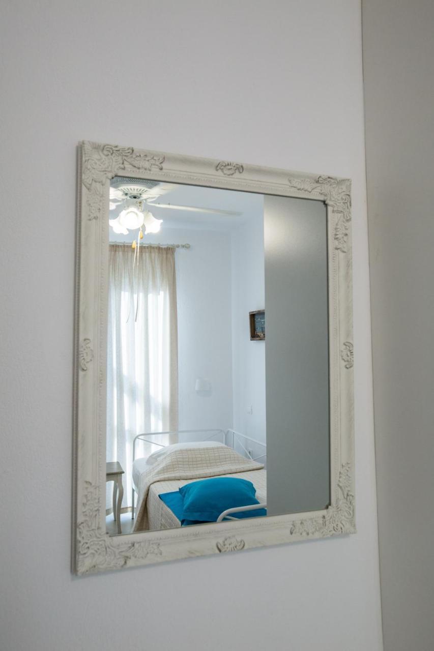 Moriel Seaside Homes Suites Elia Nikitis Exterior foto